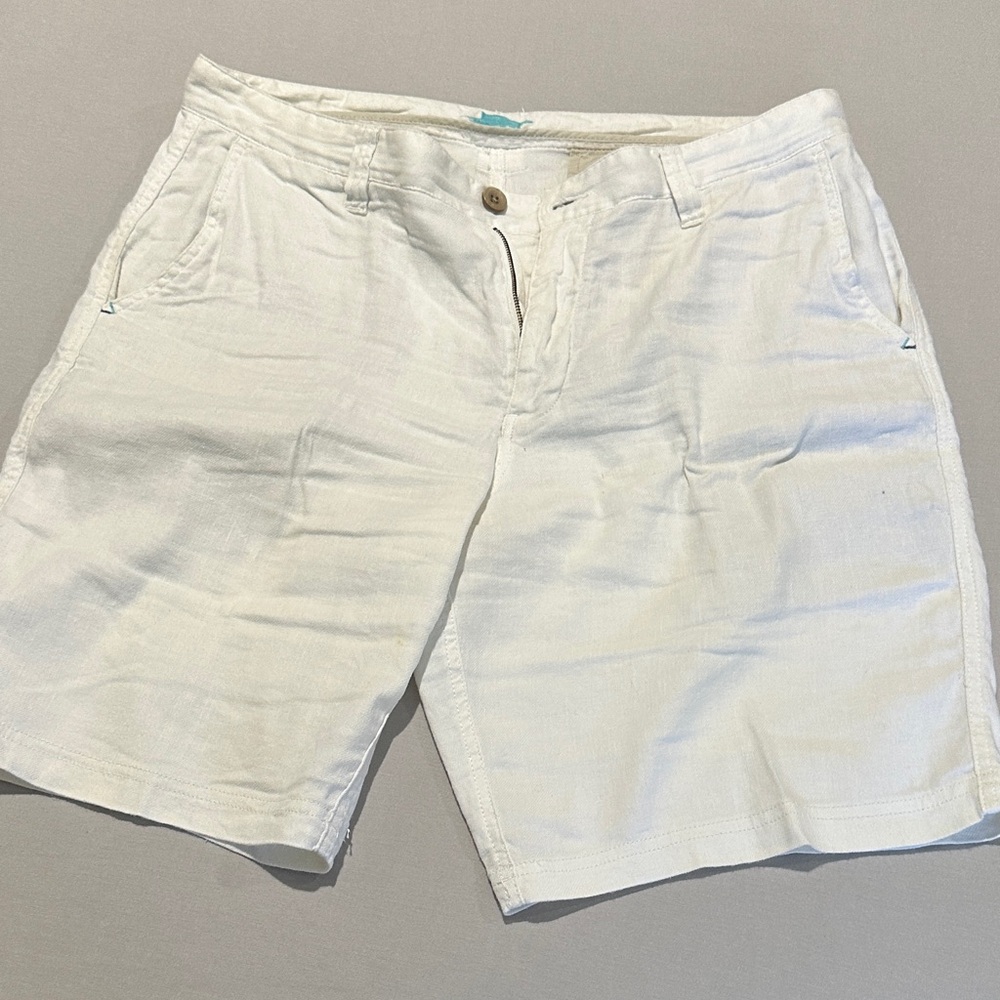 Tommy Bahama Cream Shorts